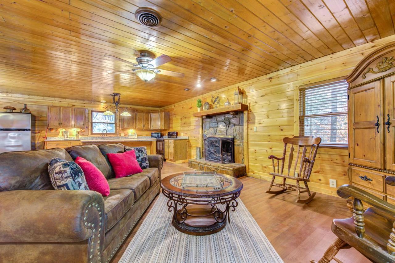 Country Oaks Cabin Villa Pigeon Forge Eksteriør billede